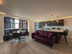 luxuriously 4-Bed WG Apartment